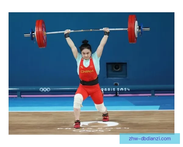 全面解析举重技巧，助你掌握正确的举重姿势高效练习