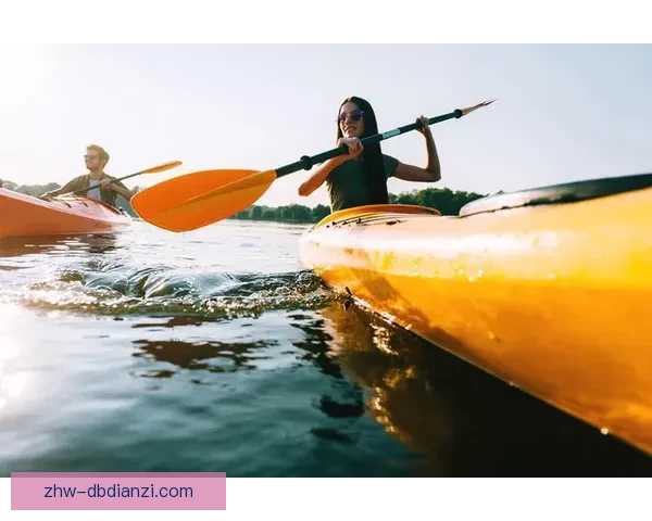 皮划艇入门指南:学会基本技巧,享受水上乐趣 皮划艇入门指南:学会基本技巧,享受水上乐趣